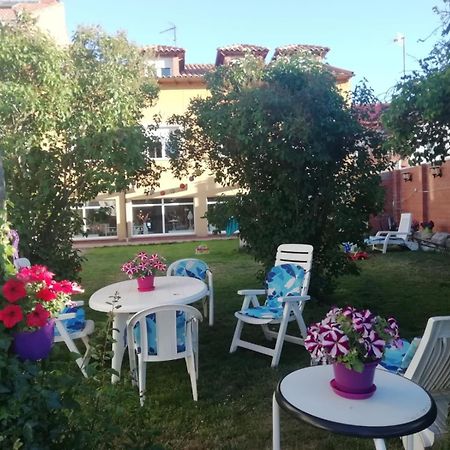 Villa Boleta A 5 Minutos De Leon, Casa Con Jardin à San Andrés del Rabanedo Extérieur photo