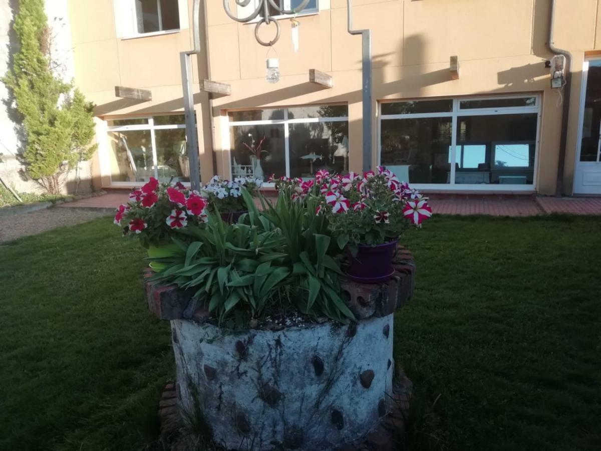 Villa Boleta A 5 Minutos De Leon, Casa Con Jardin à San Andrés del Rabanedo Extérieur photo
