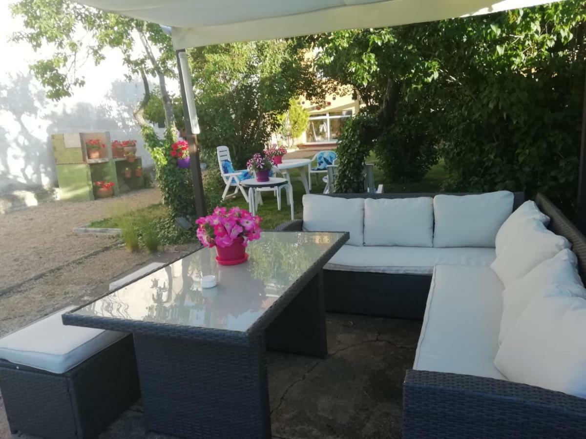 Villa Boleta A 5 Minutos De Leon, Casa Con Jardin à San Andrés del Rabanedo Extérieur photo