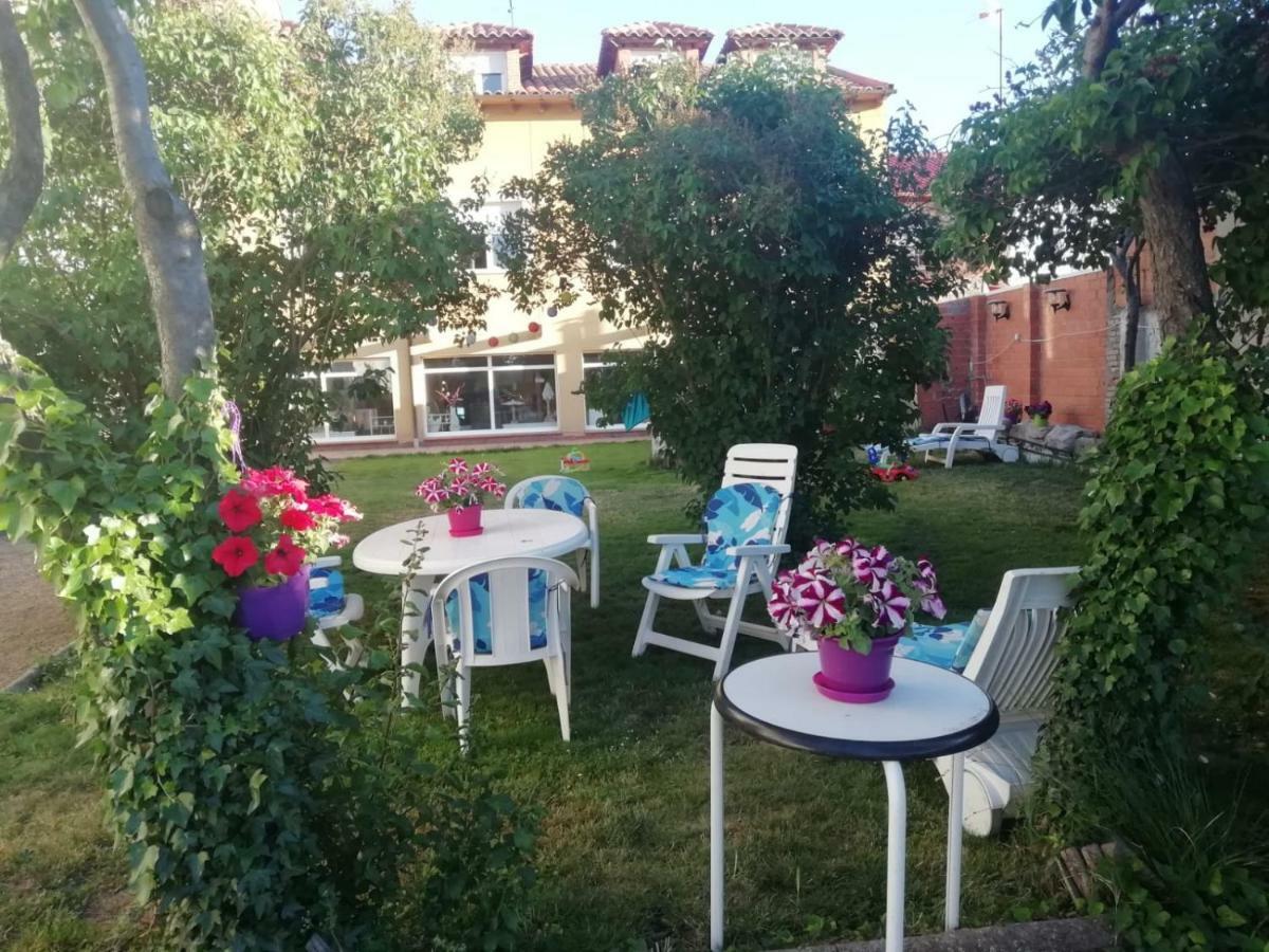Villa Boleta A 5 Minutos De Leon, Casa Con Jardin à San Andrés del Rabanedo Extérieur photo